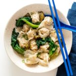 Do you like your wonton soupy or crunchy? Hatch green chile wonton two ways! #greenchile #wonton #hatchchile