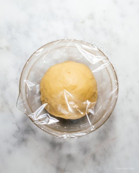 small batch mini sticky bun cinnamon roll monkey bread #smallbatch #recipe #baking #stickybun #morningbun #cinnamonrolls #cinnamonbuns #monkeybread #cinnamon