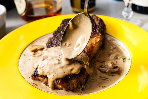sauce on Steak Diane | www.iamafoodblog.com
